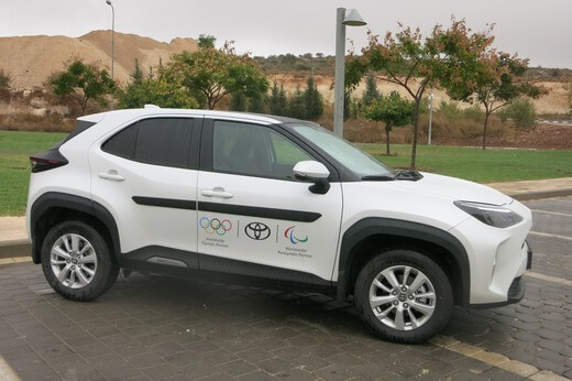 טויוטה יאריס קרוס 